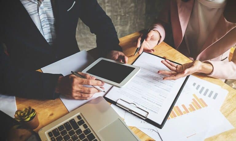 Employer Meeting with Employee About Project