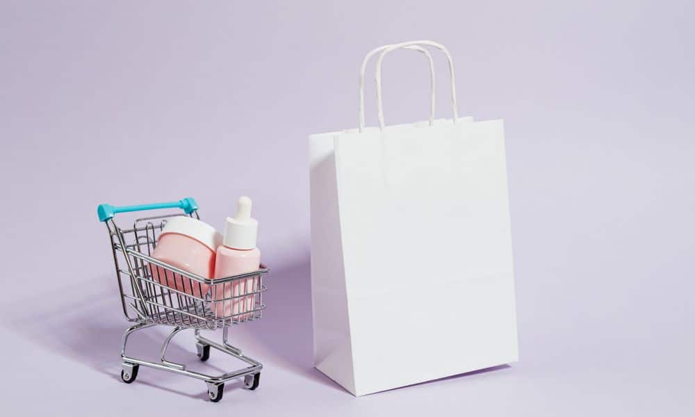 Photo of beauty items in a shopping cart.
